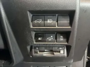 Toyota Land Cruiser 2022 Black