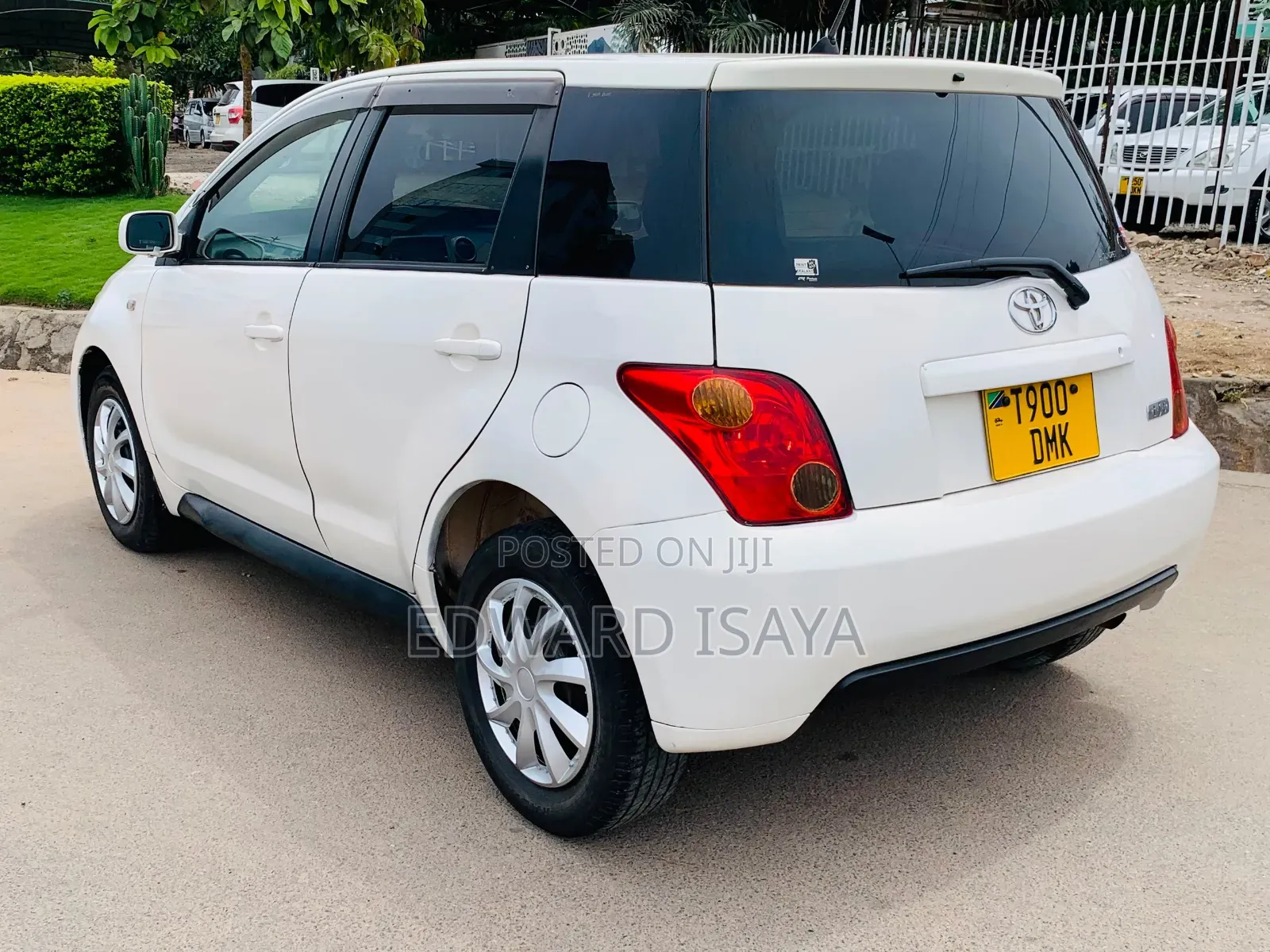 Toyota IST 2005 White