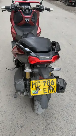 Honda 2025 Red