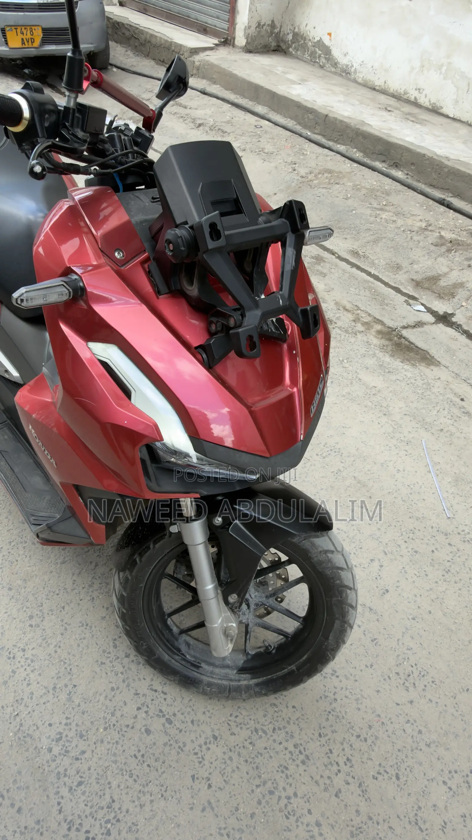 Honda 2025 Red
