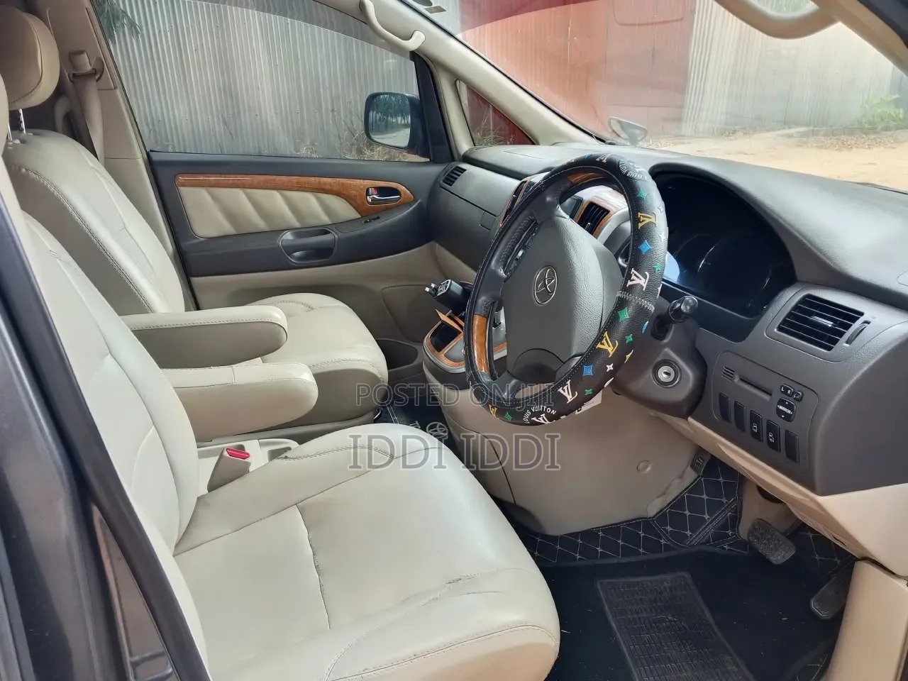 Toyota Alphard 2005 Gray