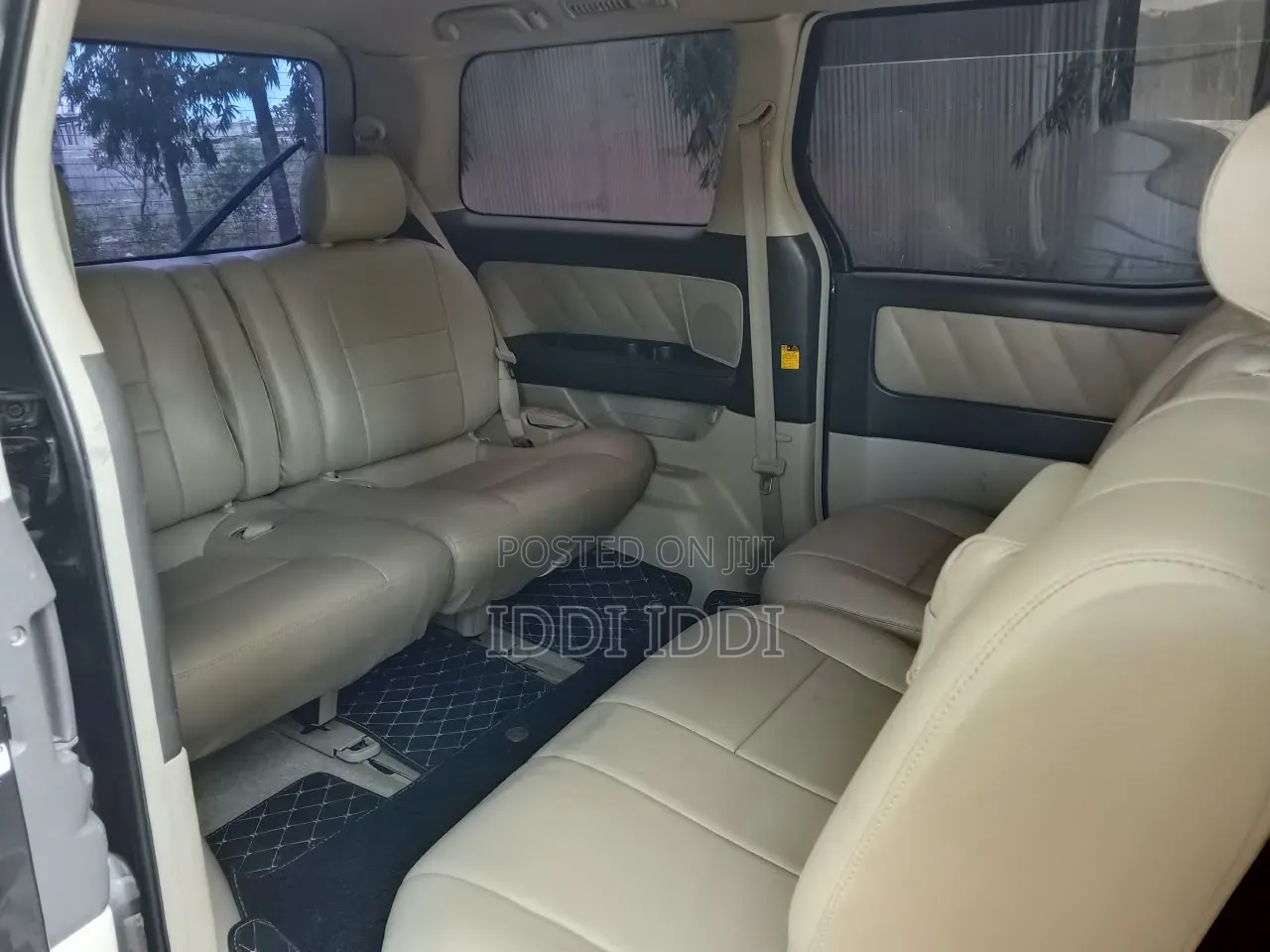 Toyota Alphard 2005 Gray