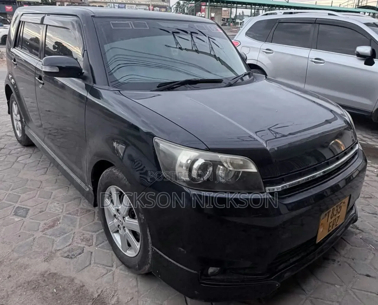 Toyota Rumion 2024 Black
