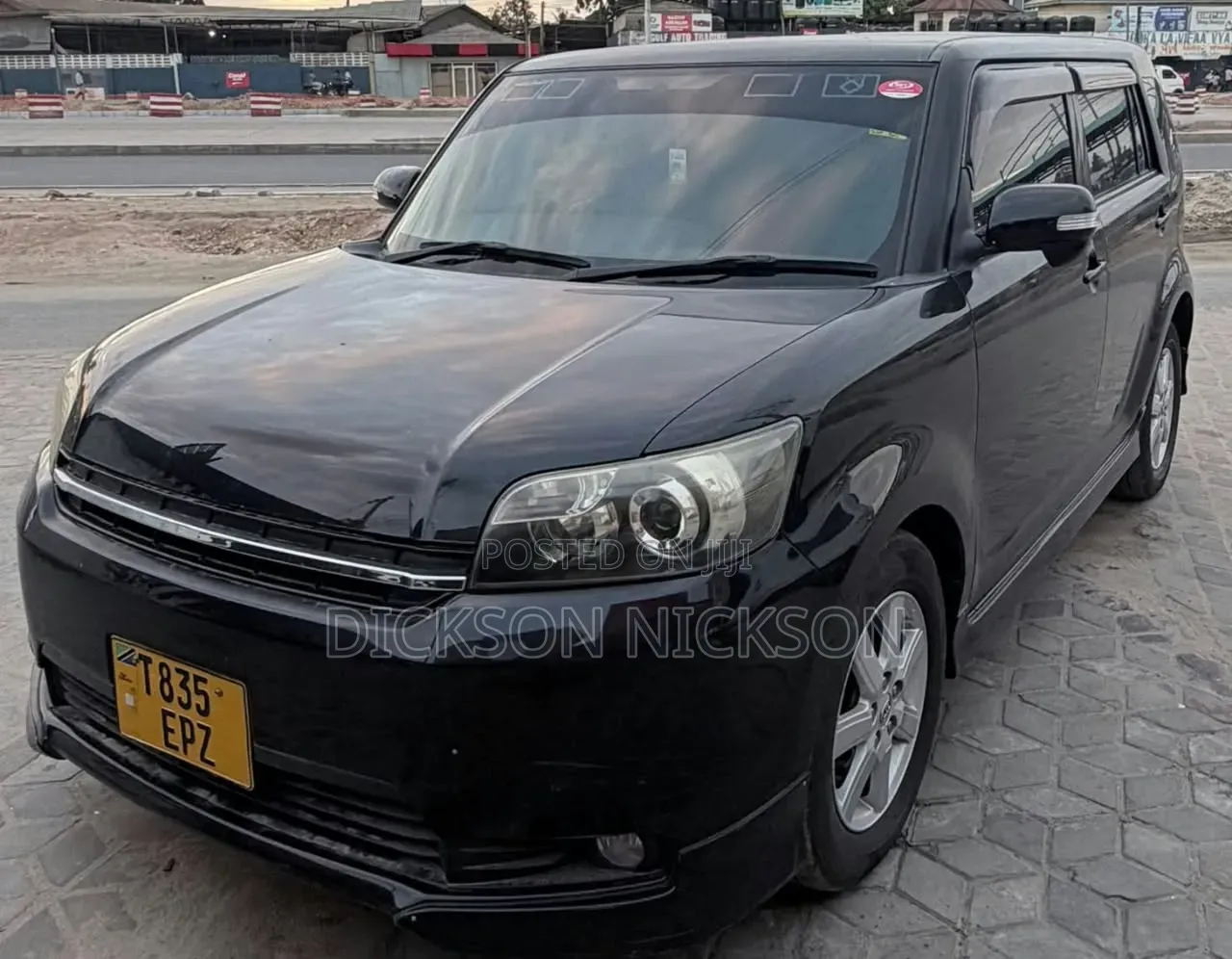 Toyota Rumion 2024 Black