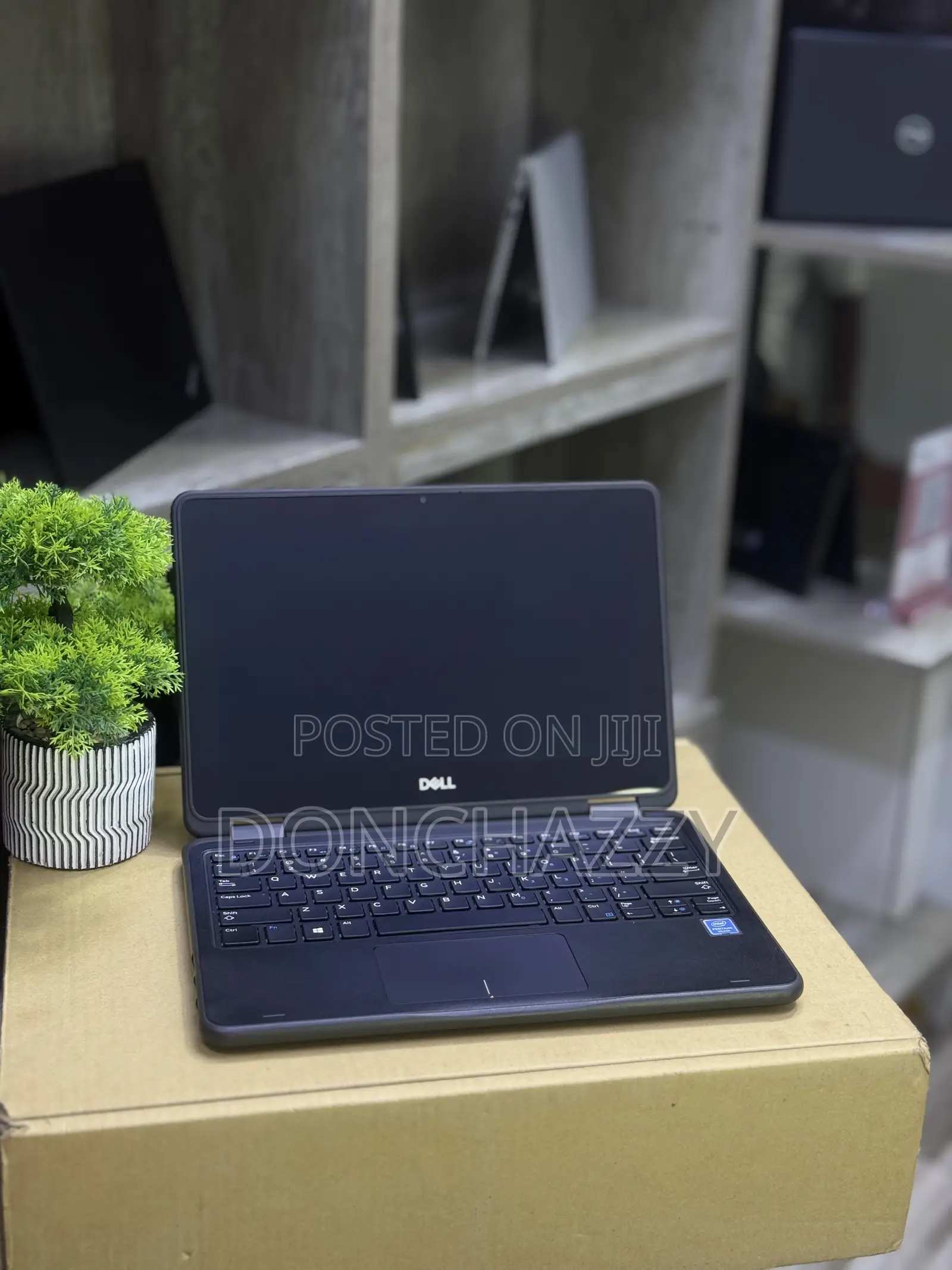 Laptop Dell Latitude 3189 4GB Intel SSD 128GB