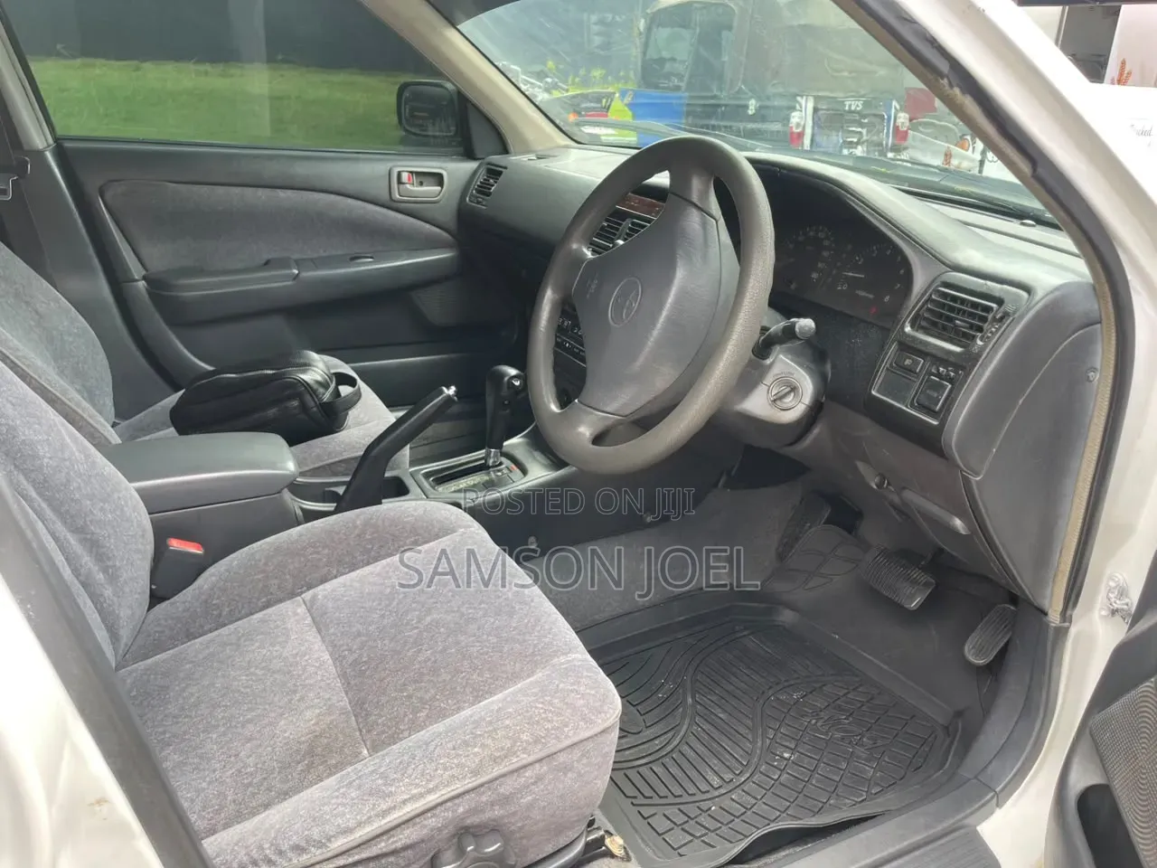 Toyota Carina 2001 White