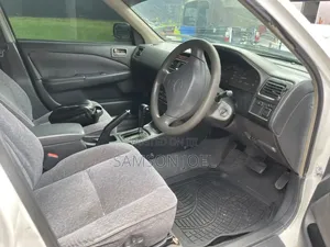 Toyota Carina 2001 White