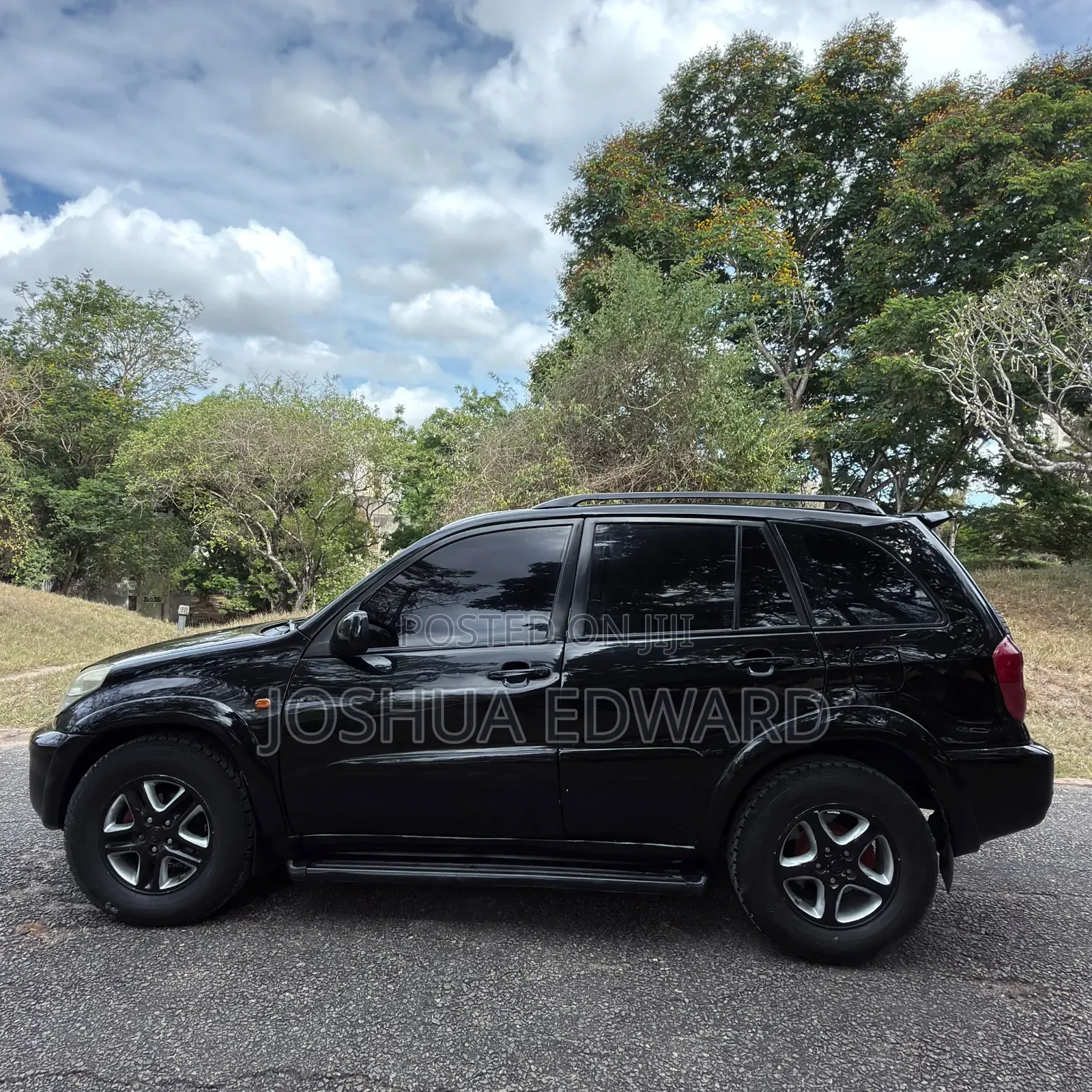 Toyota RAV4 Automatic 2003 Black