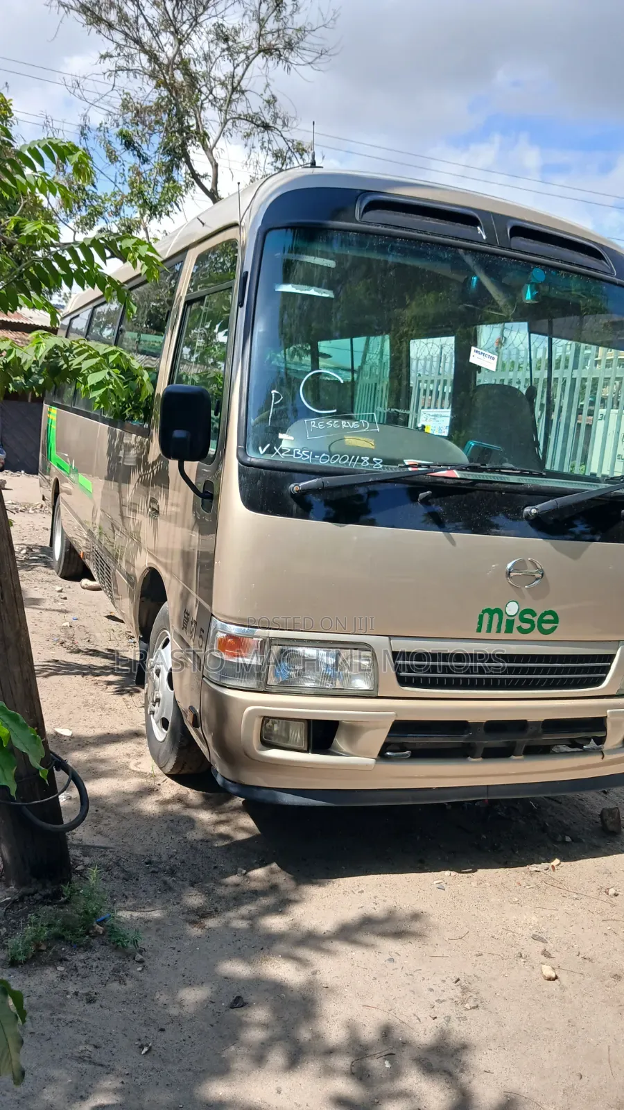 Toyota Coaster 2006 Gold