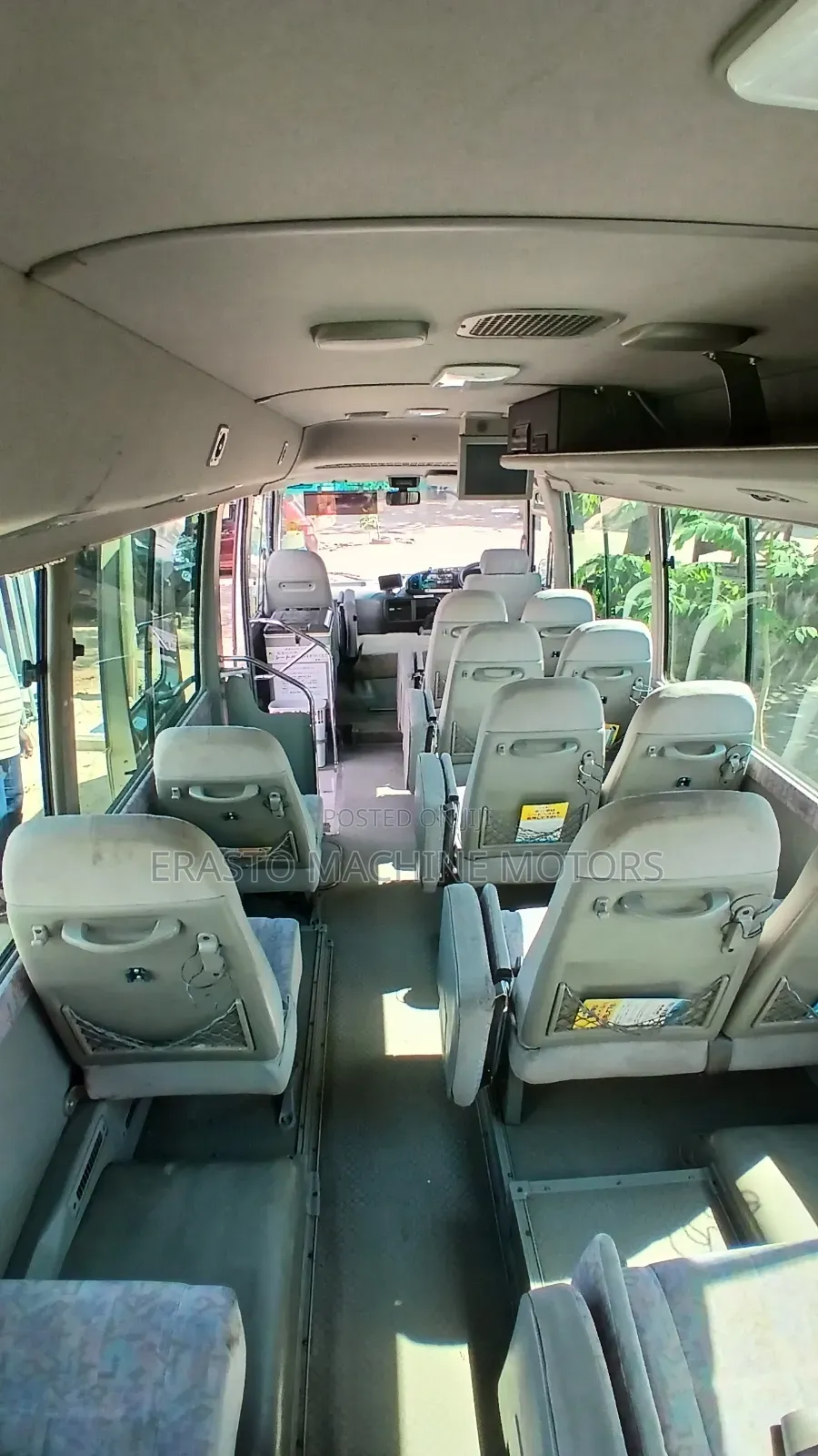 Toyota Coaster 2006 Gold