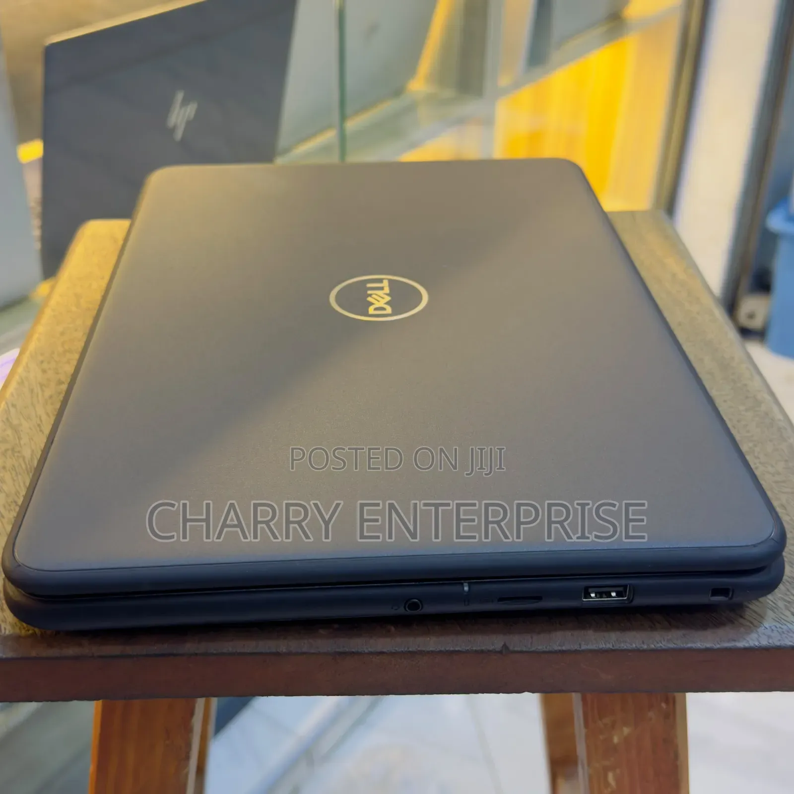 Laptop Dell Latitude 3310 8GB Intel Core i3 SSD 256GB