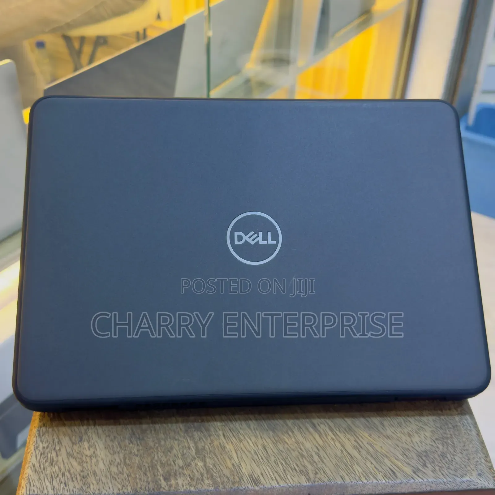 Laptop Dell Latitude 3310 8GB Intel Core i3 SSD 256GB