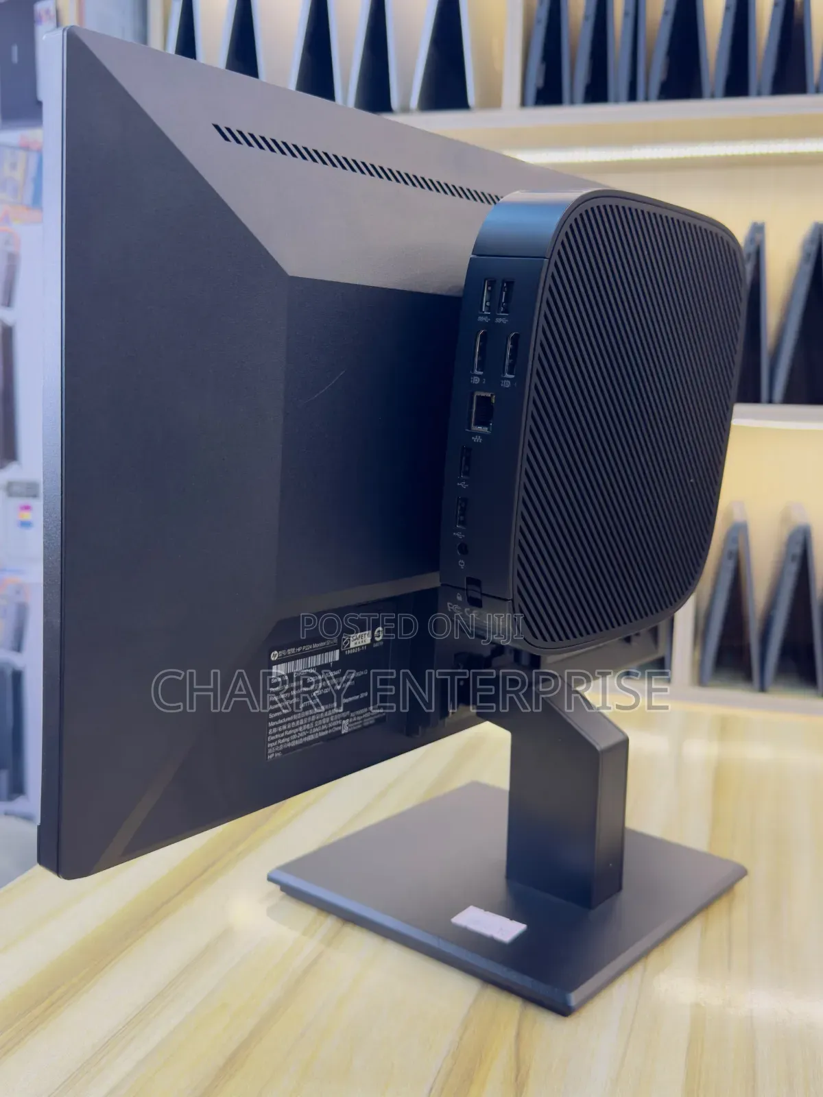 Desktop Computer HP 200 G4 All-in-One 4GB AMD SSD 128GB