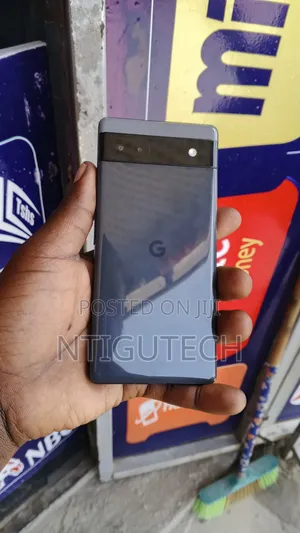 Google Pixel 6a 128 GB Black