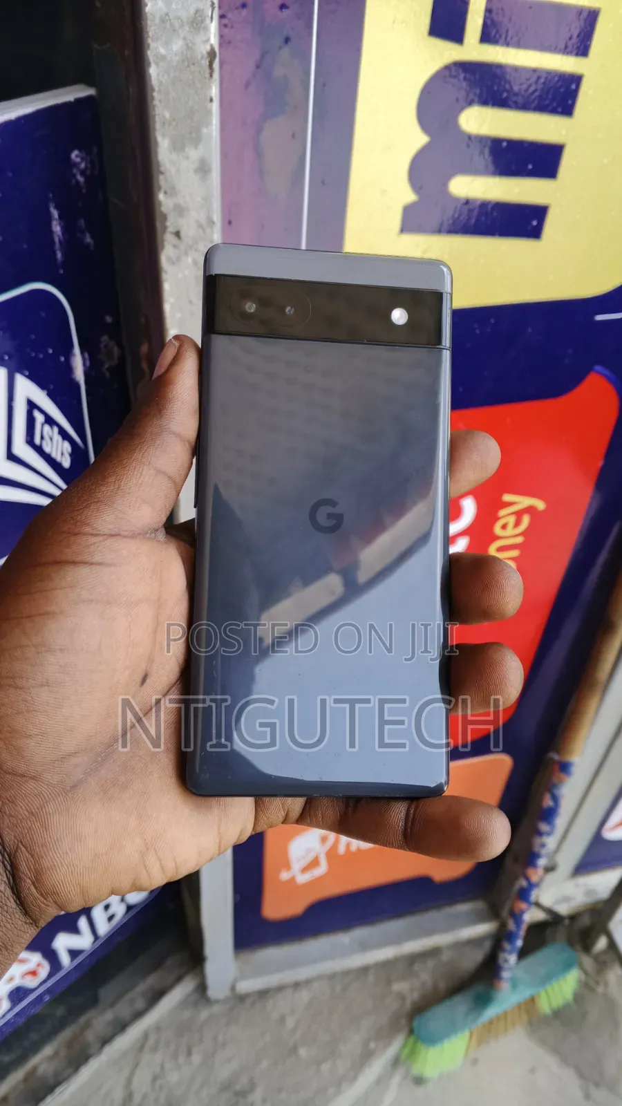 Google Pixel 6a 128 GB Black