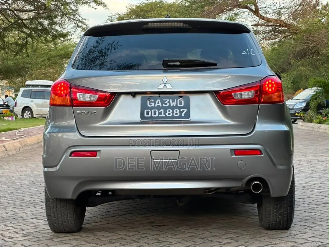 Mitsubishi RVR 2.0 2011 Gray