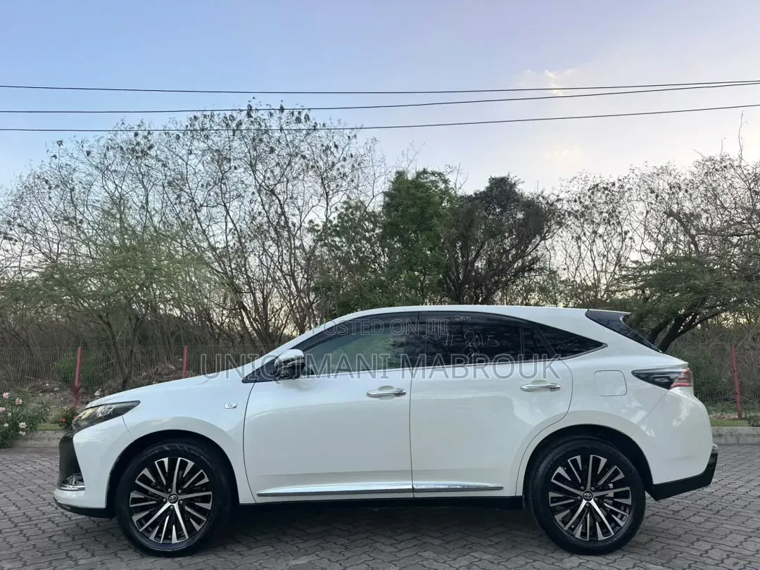 Toyota Harrier 2015 White