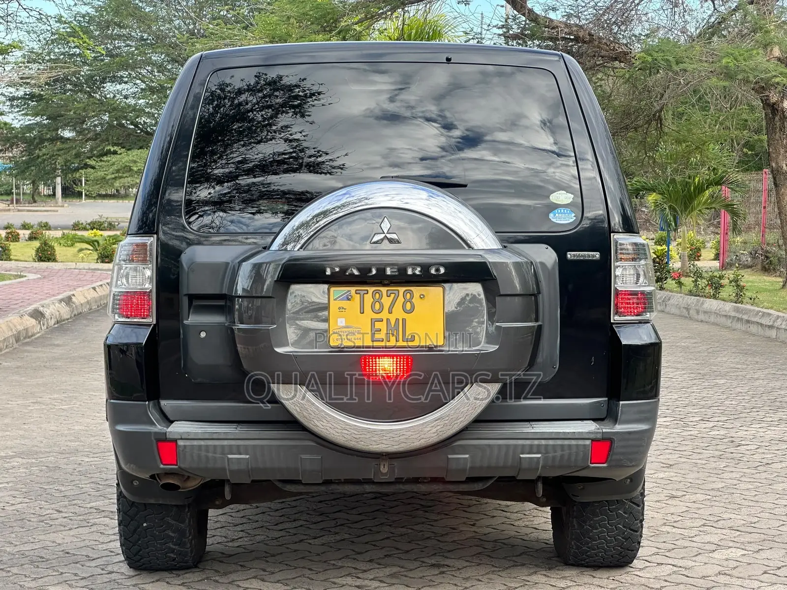 Mitsubishi Pajero 2009 Black