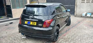 Toyota IST 2003 Black