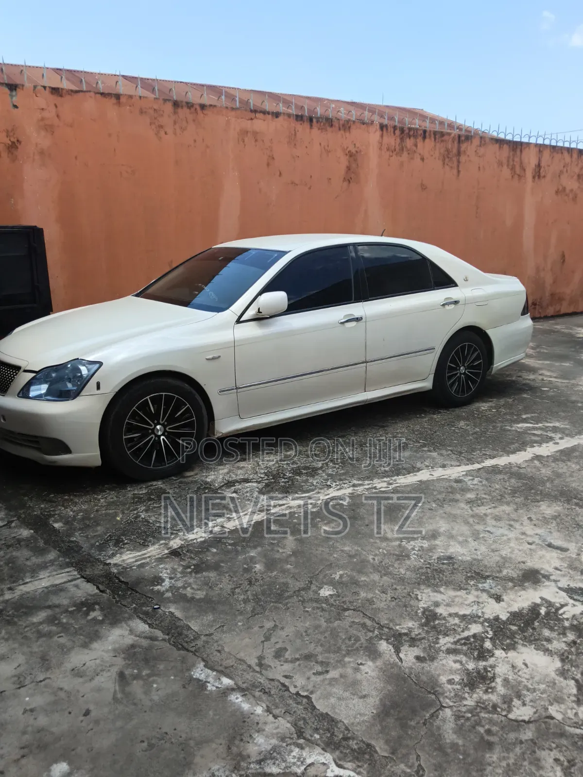 Toyota Crown 2008 White