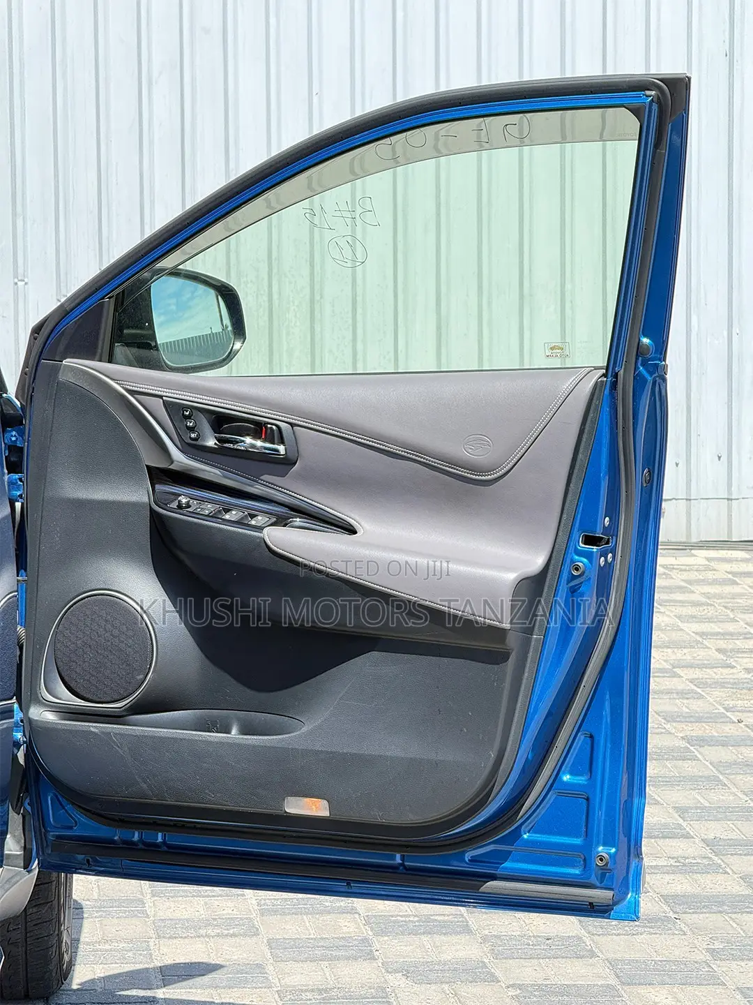 Toyota Harrier 2017 Blue