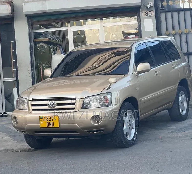 Toyota Kluger 2005 Gold