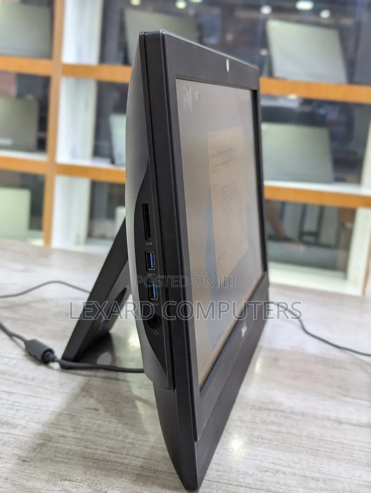 Desktop Computer Dell OptiPlex 3050 4GB Intel Core i3 SSD 128GB