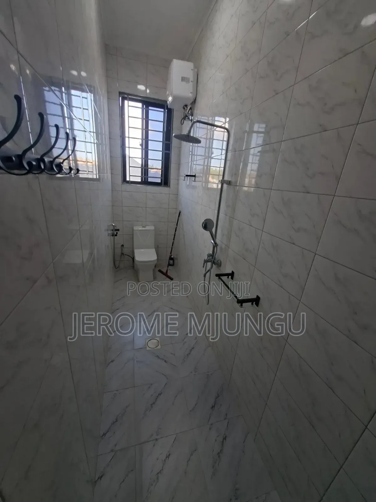 5bdrm House in Goba for rent