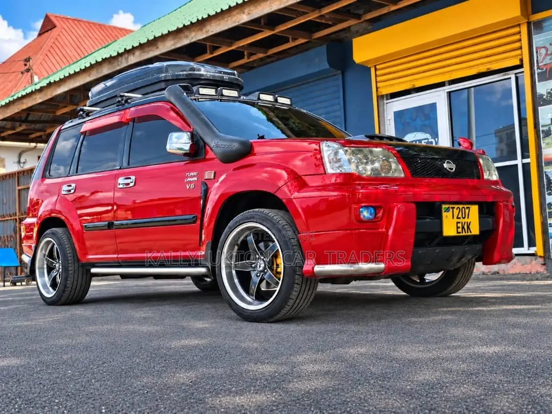 Nissan X-Trail 2008 Red