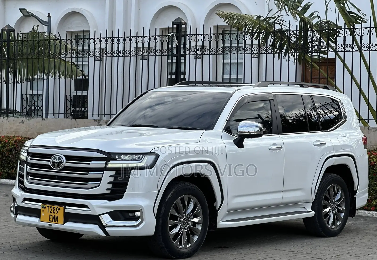 Toyota Land Cruiser 2024 White