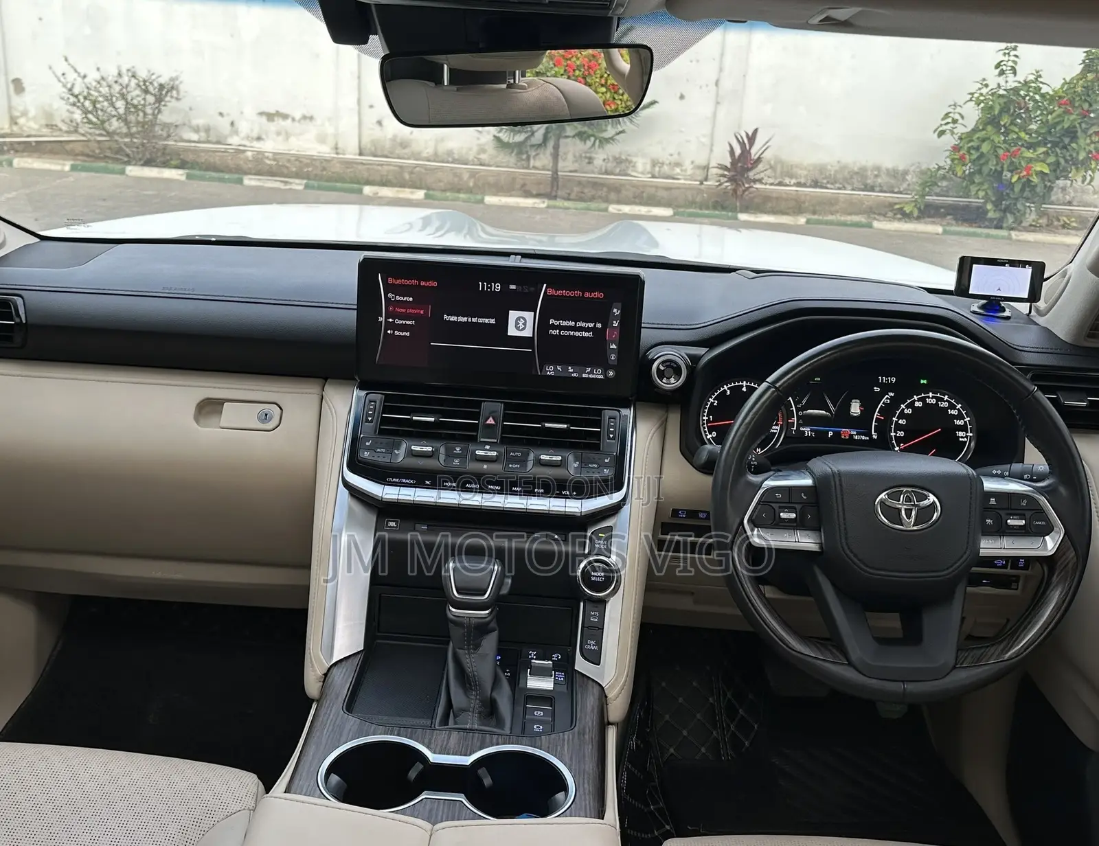 Toyota Land Cruiser 2024 White