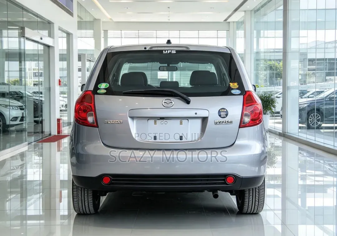 Mazda Verisa 2007 Silver