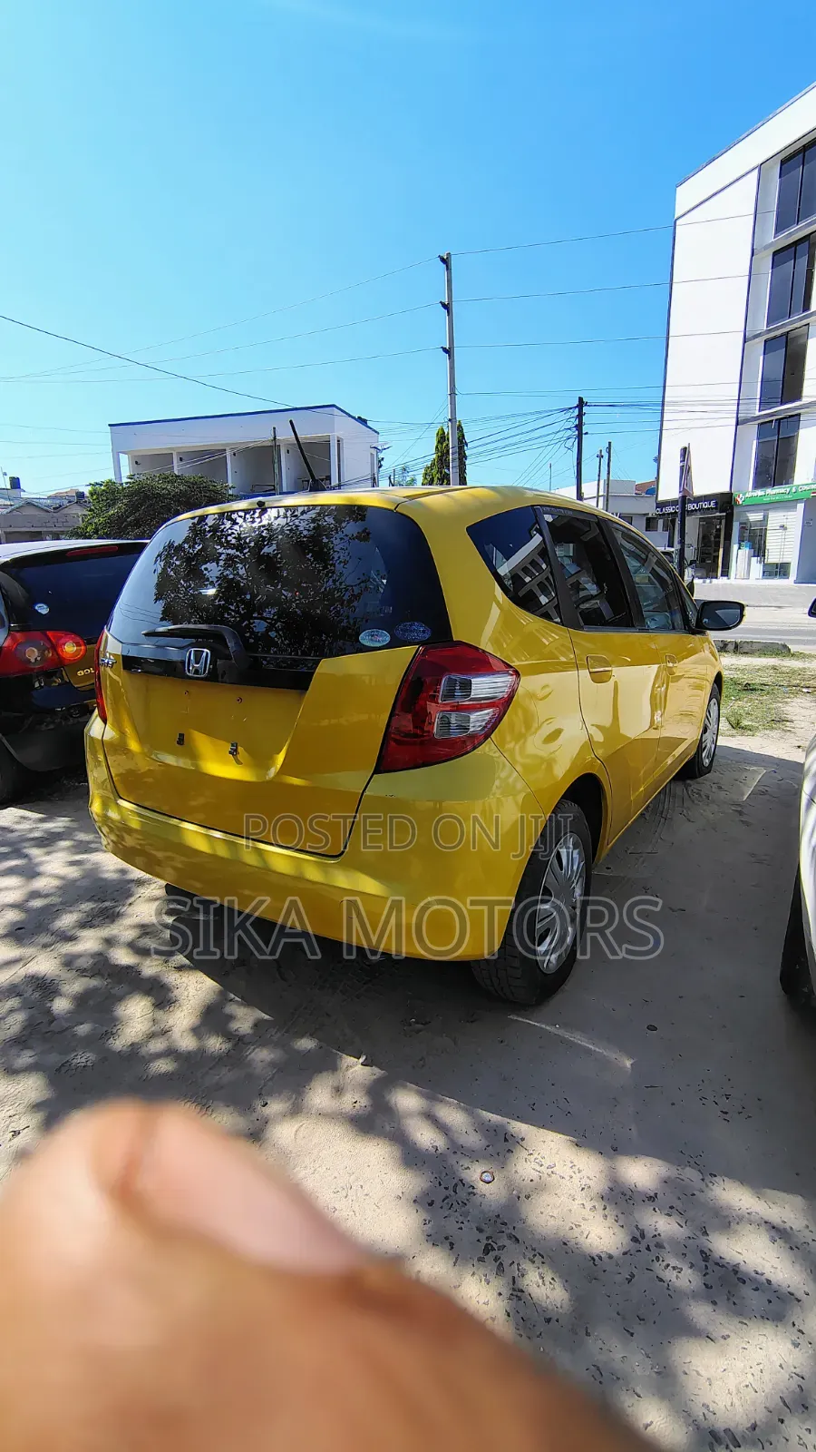 Honda Fit 2010 Yellow