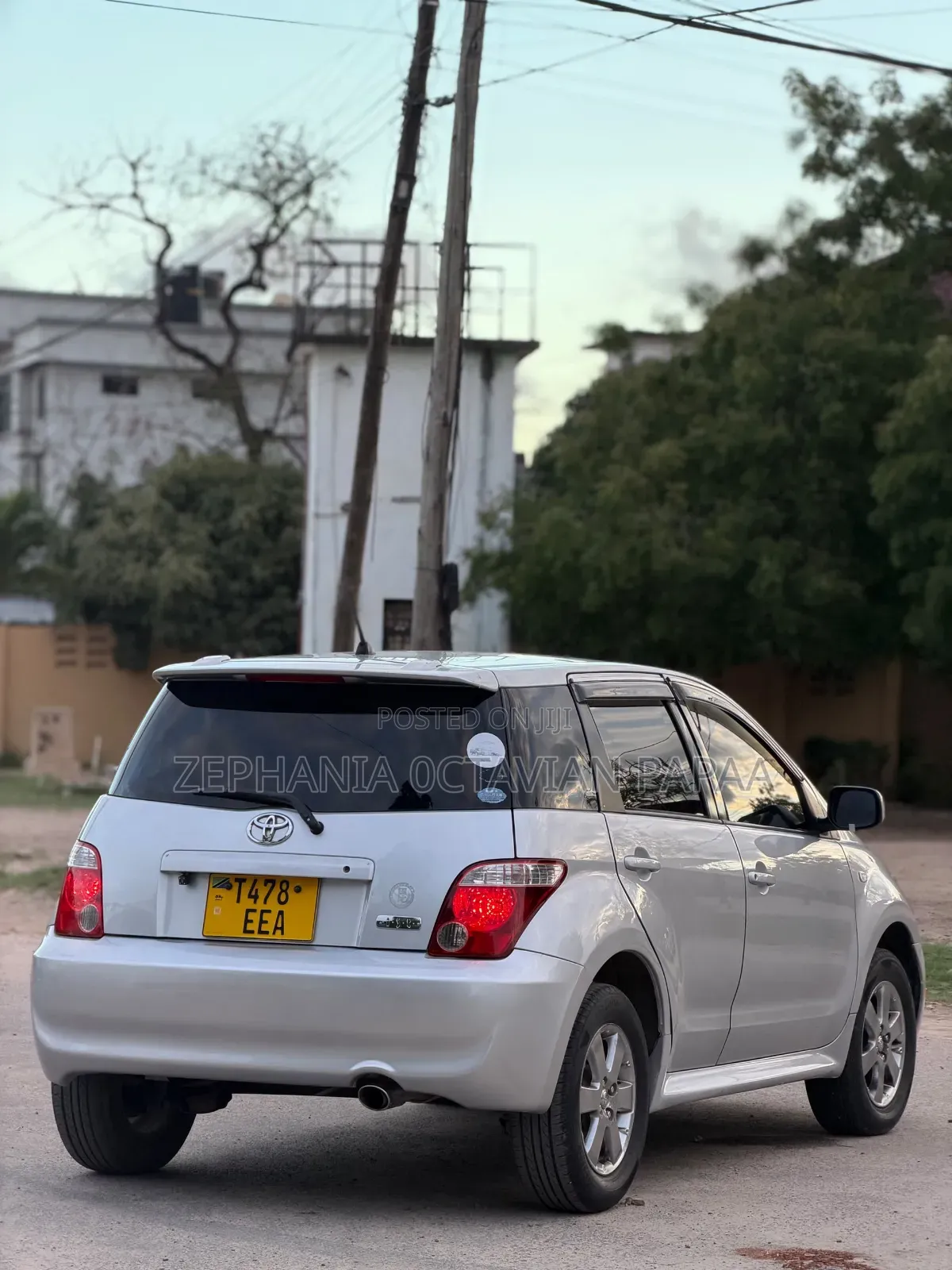 Toyota IST 2006 Silver
