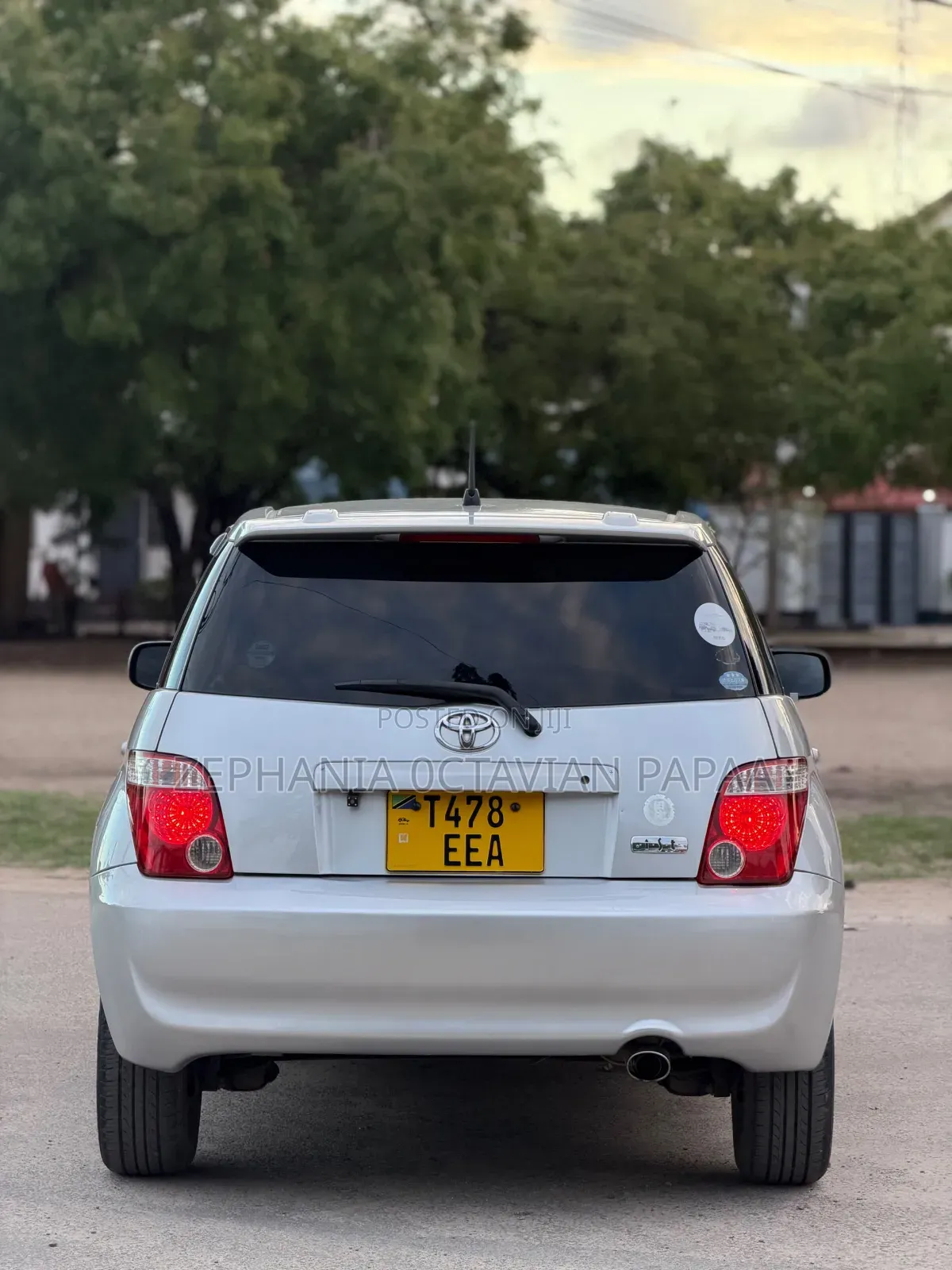 Toyota IST 2006 Silver