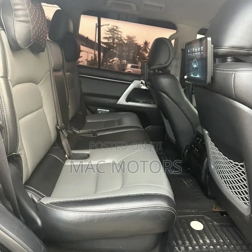 Toyota Land Cruiser 4.5 V8 VXR 2014 Black