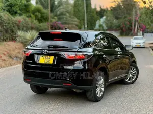 Toyota Harrier 2016 Black