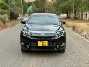 Toyota Harrier 2016 Black