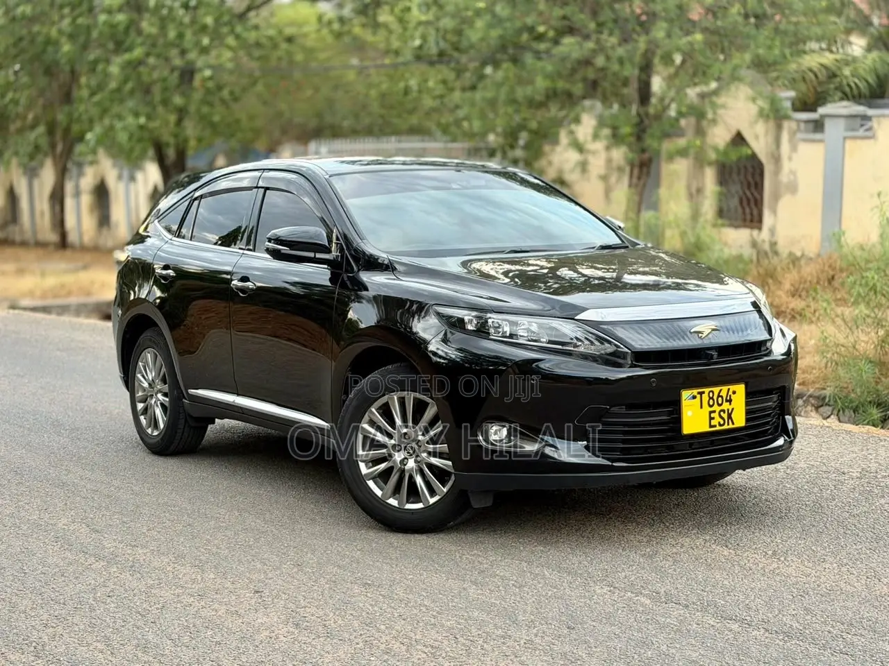 Toyota Harrier 2016 Black