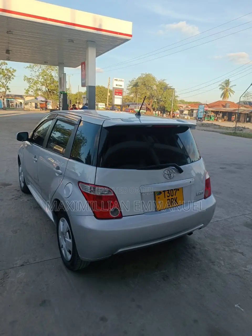 Toyota IST 2005 Silver