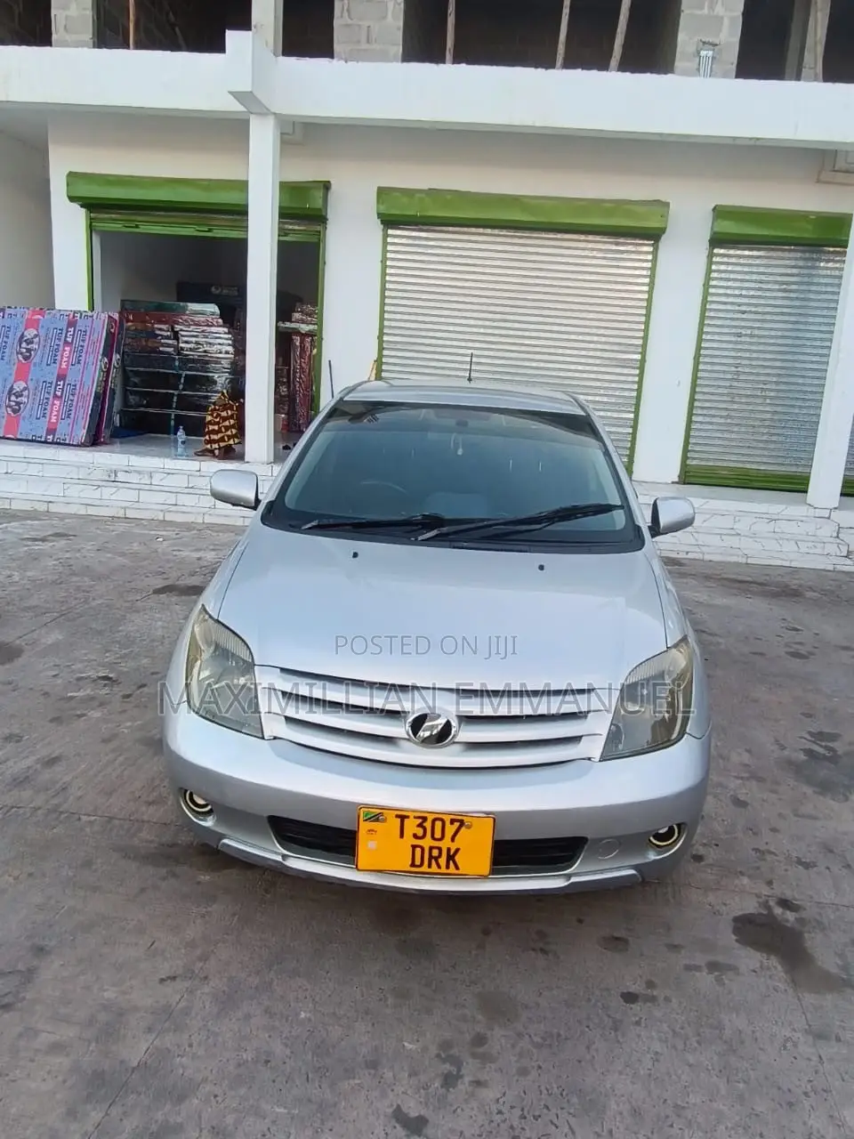 Toyota IST 2005 Silver