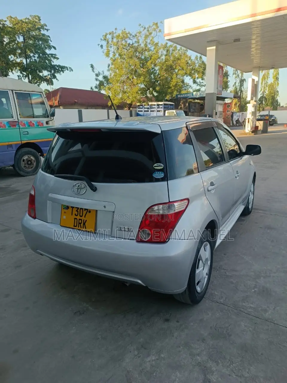 Toyota IST 2005 Silver
