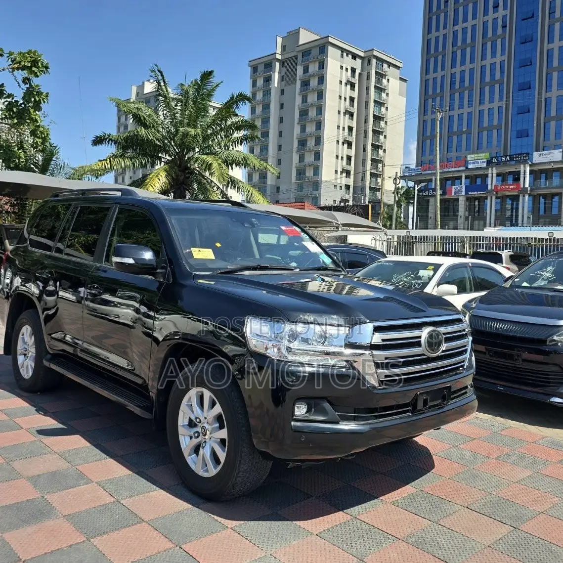 Toyota Land Cruiser 4.5 V8 VXR 2020 Black