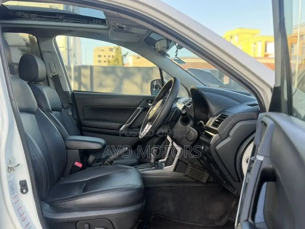Subaru Forester 2016 White