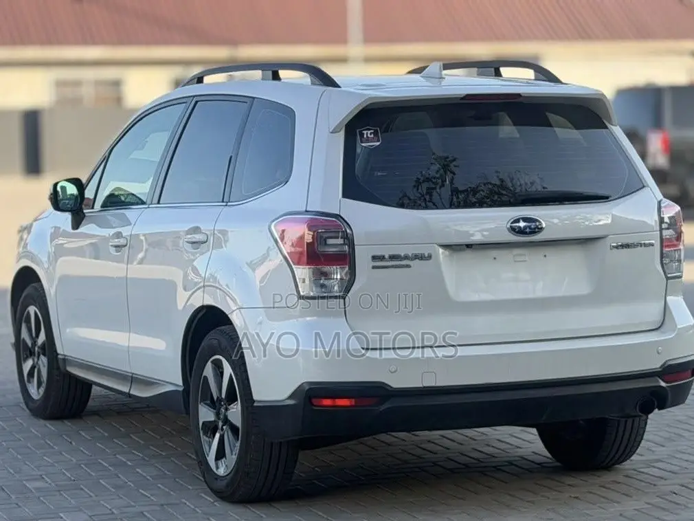 Subaru Forester 2016 White