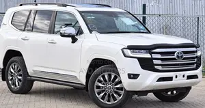 Toyota Land Cruiser LC300 2024 White