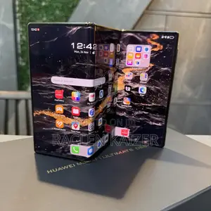 New Huawei Mate XT Ultimate Design 1 TB Black