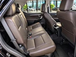 Toyota Fortuner 2019 Black