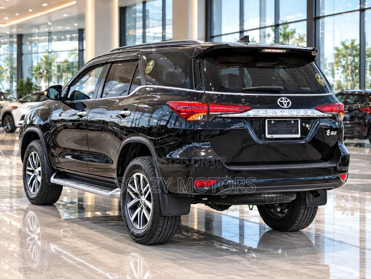 Toyota Fortuner 2019 Black
