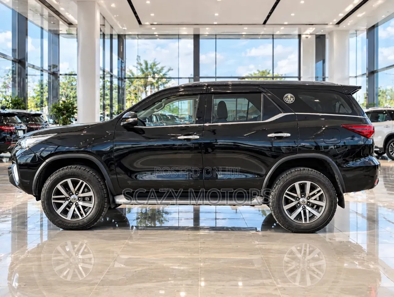 Toyota Fortuner 2019 Black